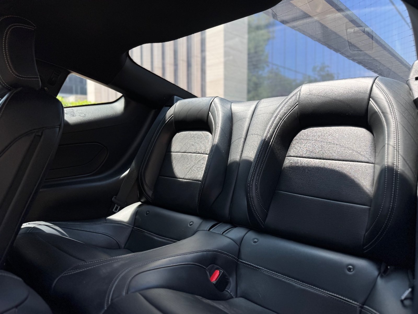 Ford MUSTANG 2024 - Imagen 17 de 18