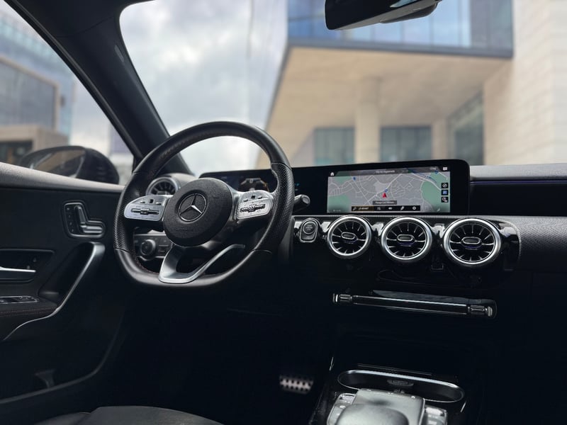 Mercedes-Benz A35 AMG 2022 - Imagen 8 de 18