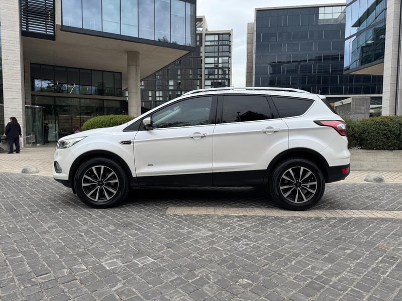 Ford ESCAPE Titanium 2.0 EcoBoost AWD 2018 - Imagen 7 de 19