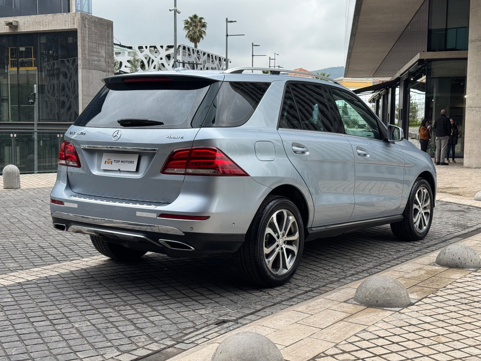 Mercedes-Benz GLE 250 D 2017 - Foto 4 de 20