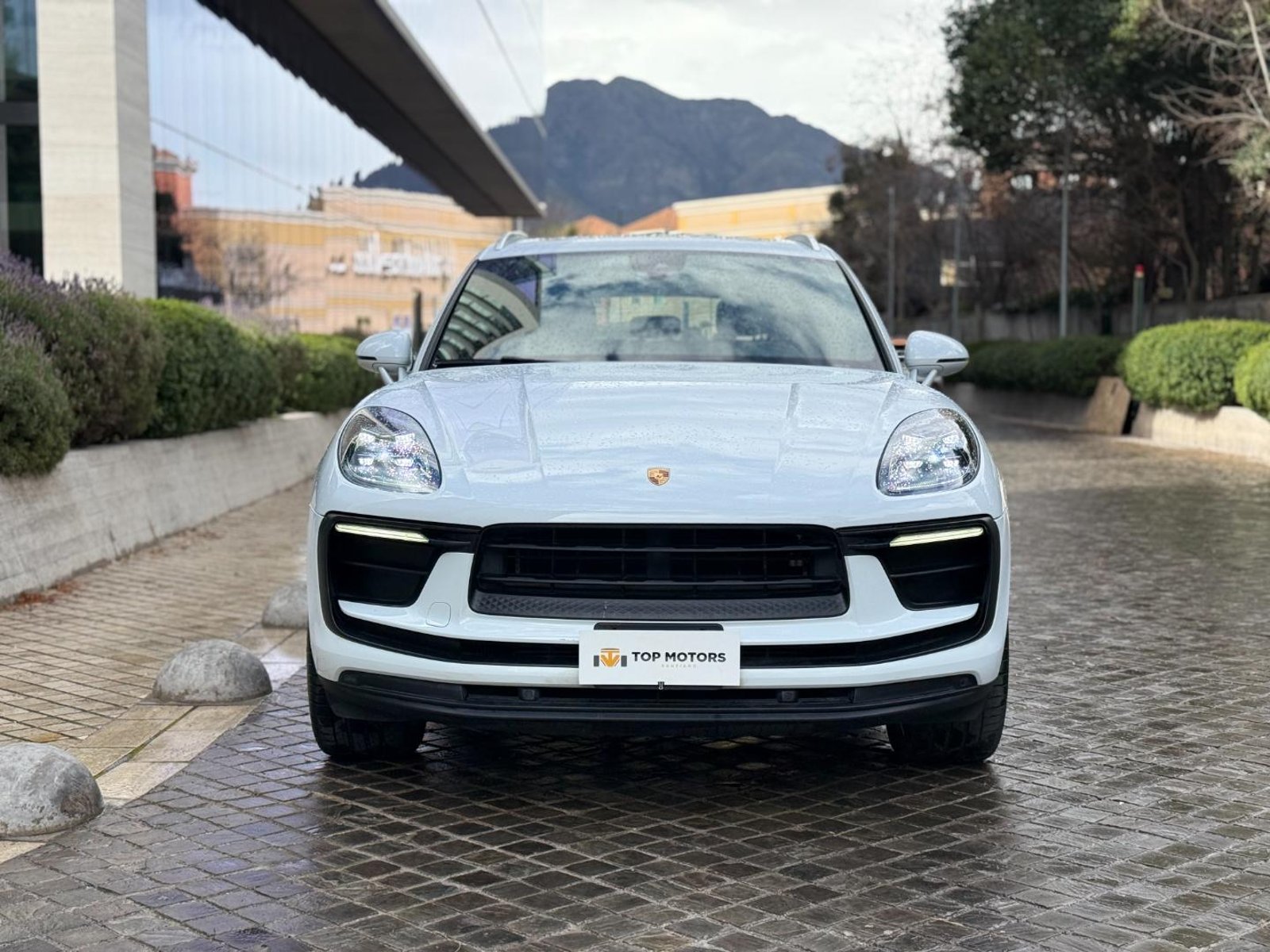 Porsche MACAN R4 III 2.0 2024 - Foto 2 de 19