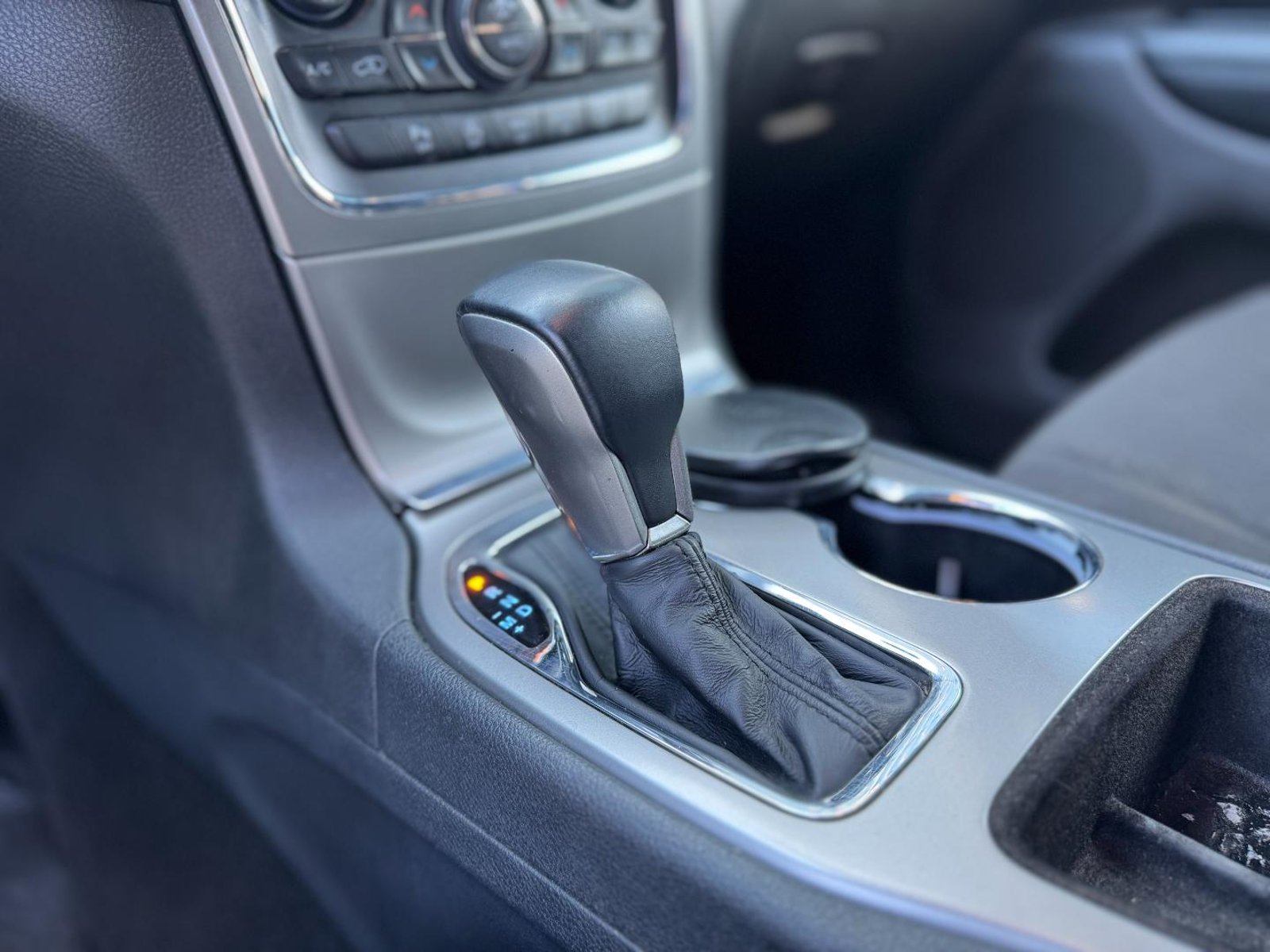 Jeep Grand Cherokee Laredo 3.6 V6 4x4 2018 - Imagen 11 de 19