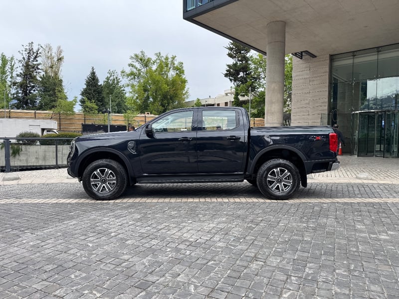 Ford RANGER XLT 2.0 4X4 2026 - Imagen 7 de 17
