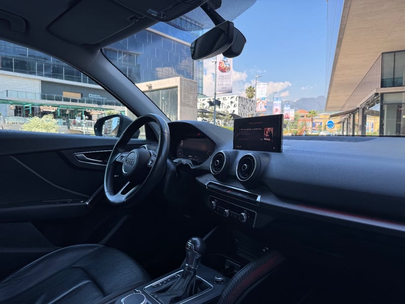 Audi Q2 35 TFSI 2019 - Imagen 15 de 19