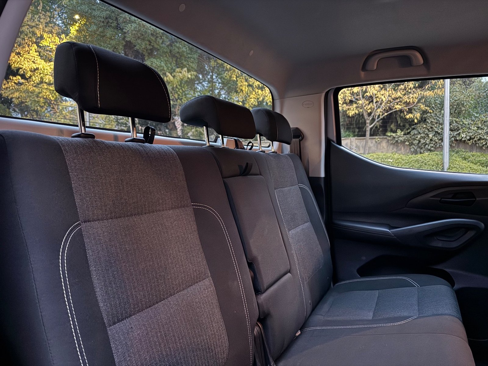 Peugeot LANDTREK Active BlueHDi 180 4X4 AT 2024 - Imagen 18 de 18