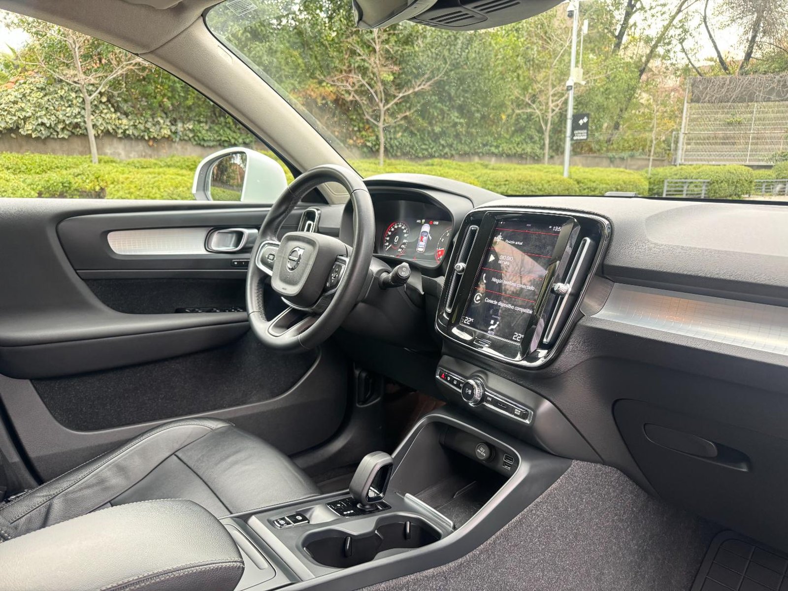 Volvo XC40 T4 Momentum 2021 - Imagen 15 de 19
