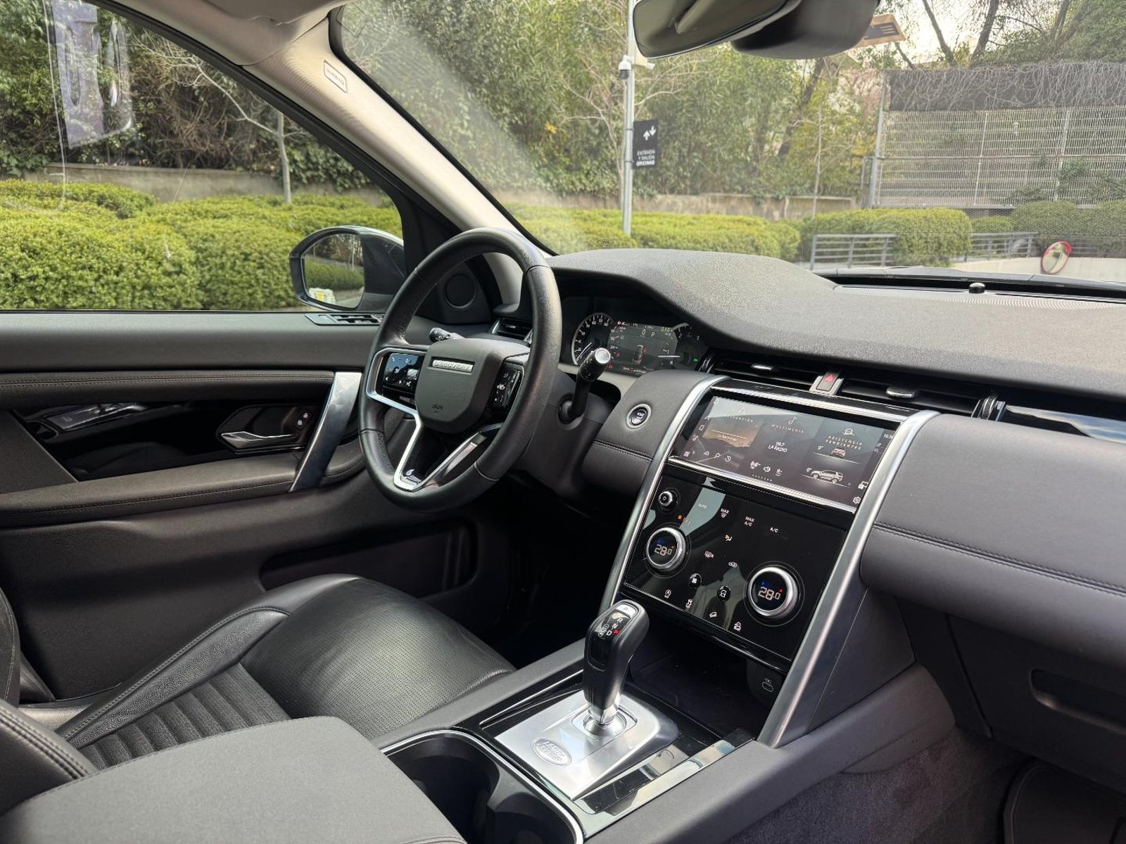 Land Rover DISCOVERY sport 2022 - Imagen 15 de 19