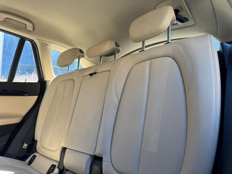 BMW X1 sDrive 18i 2022 - Imagen 17 de 18