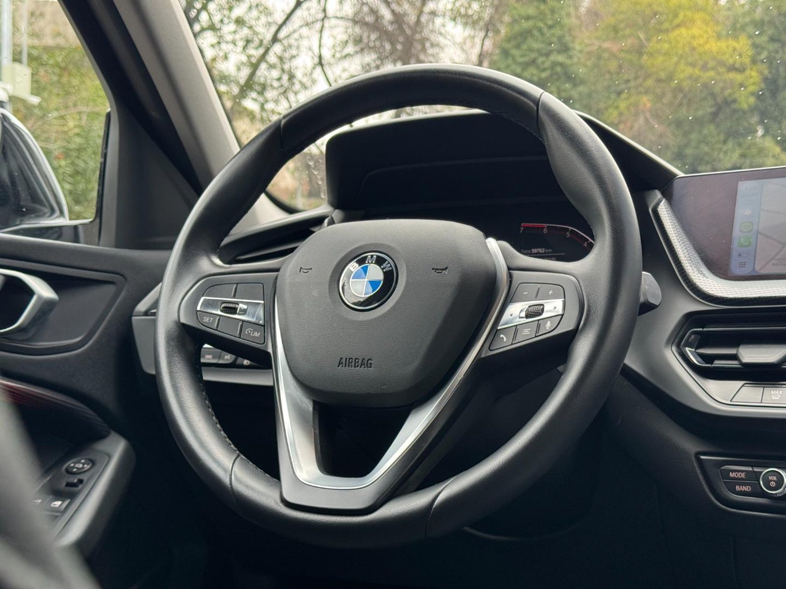 BMW 118i 2021 - Imagen 11 de 19