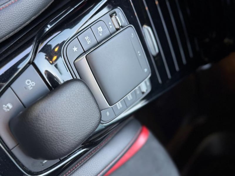 Mercedes-Benz A45S AMG 2023 - Imagen 9 de 18