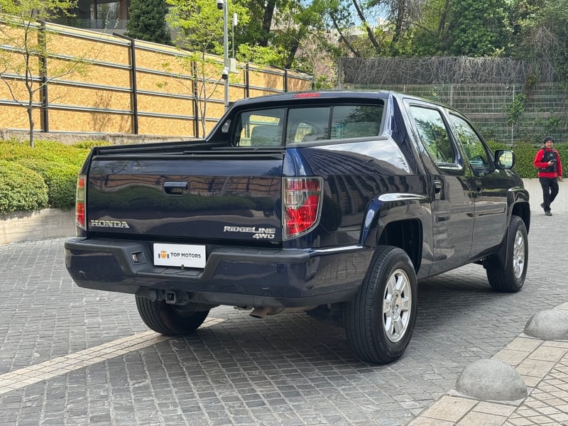 Honda RIDGELINE RTL 4x4 3.5 Aut 2014 - Imagen 4 de 17