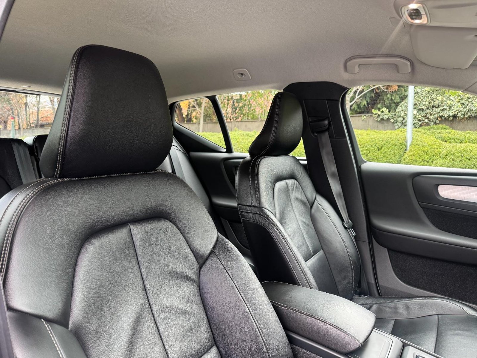 Volvo XC40 T4 Momentum 2021 - Imagen 17 de 19