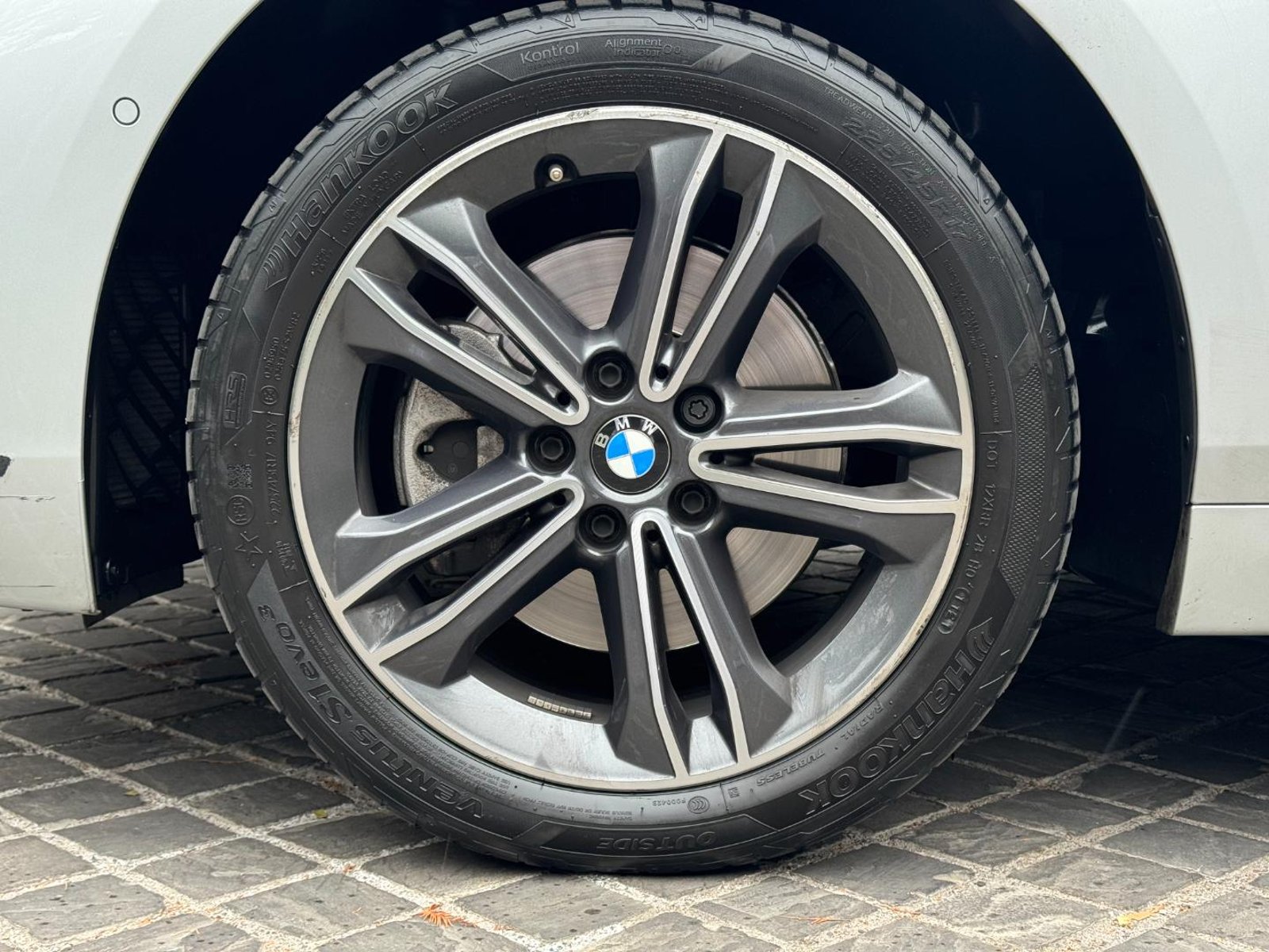 BMW 118i 2021 - Imagen 8 de 19