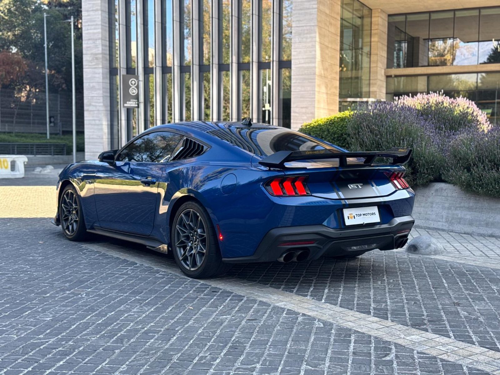 FORD MUSTANG 5.0 GT PREMIUM 4X2 COUPE AT 2P 2025 - Imagen 6 de 18