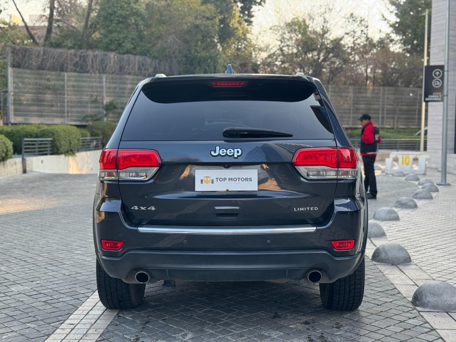 Jeep Grand Cherokee 3.6 LIMITED LX 4X4 AT 5P 2015 - Foto 5 de 19
