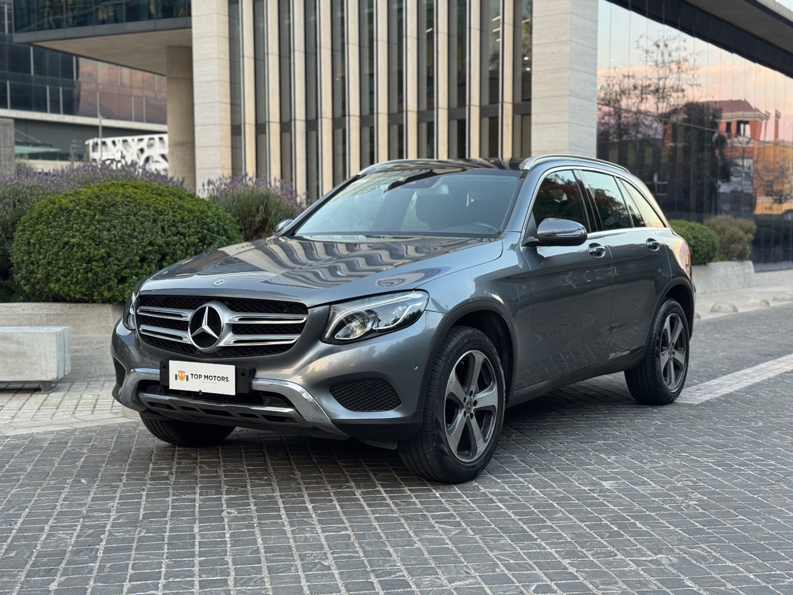 MERCEDES-BENZ GLC GLC 300d 4MATIC 2019 - Foto 3 de 19