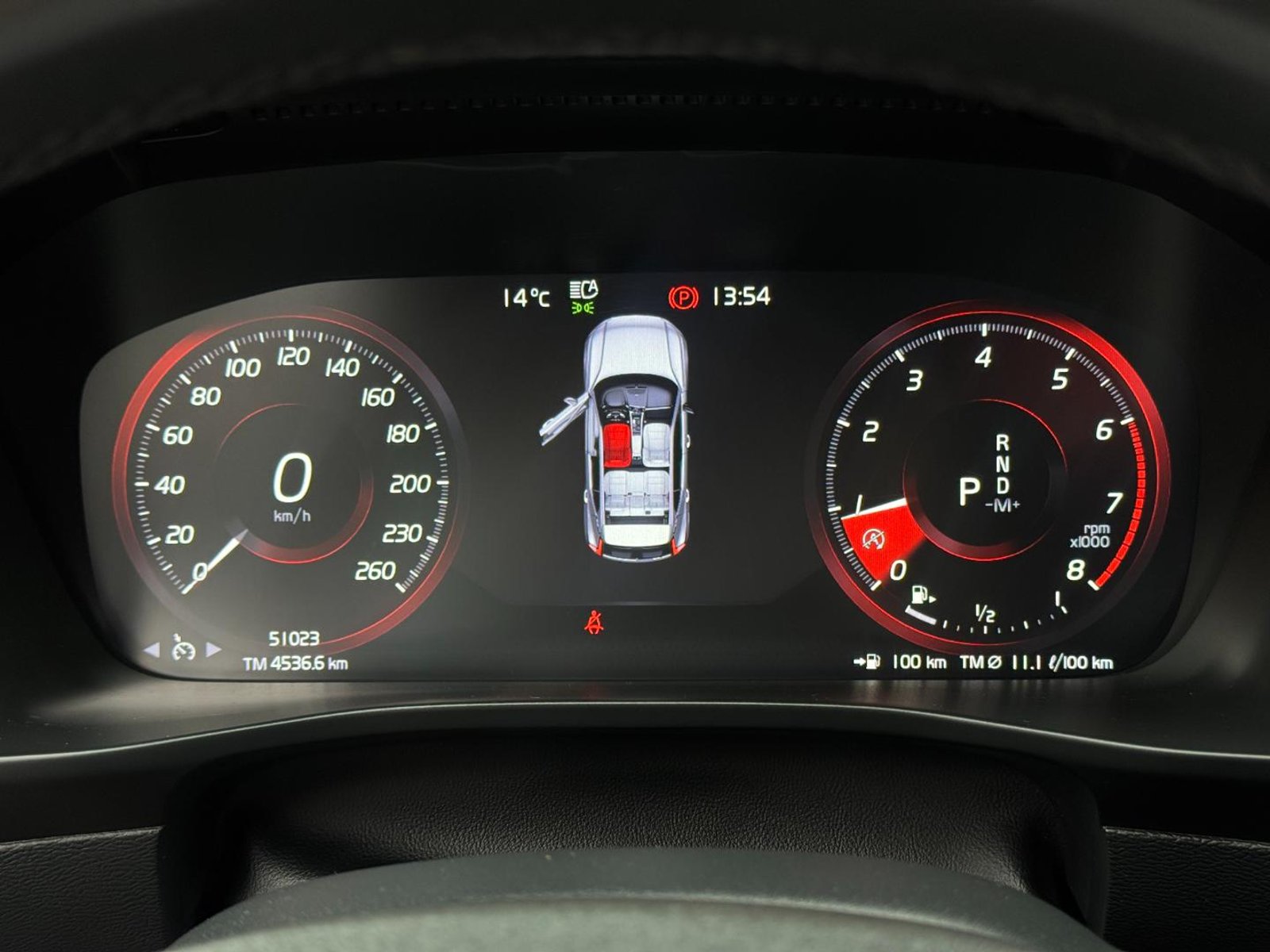 Volvo XC40 T4 Momentum 2021 - Imagen 13 de 19