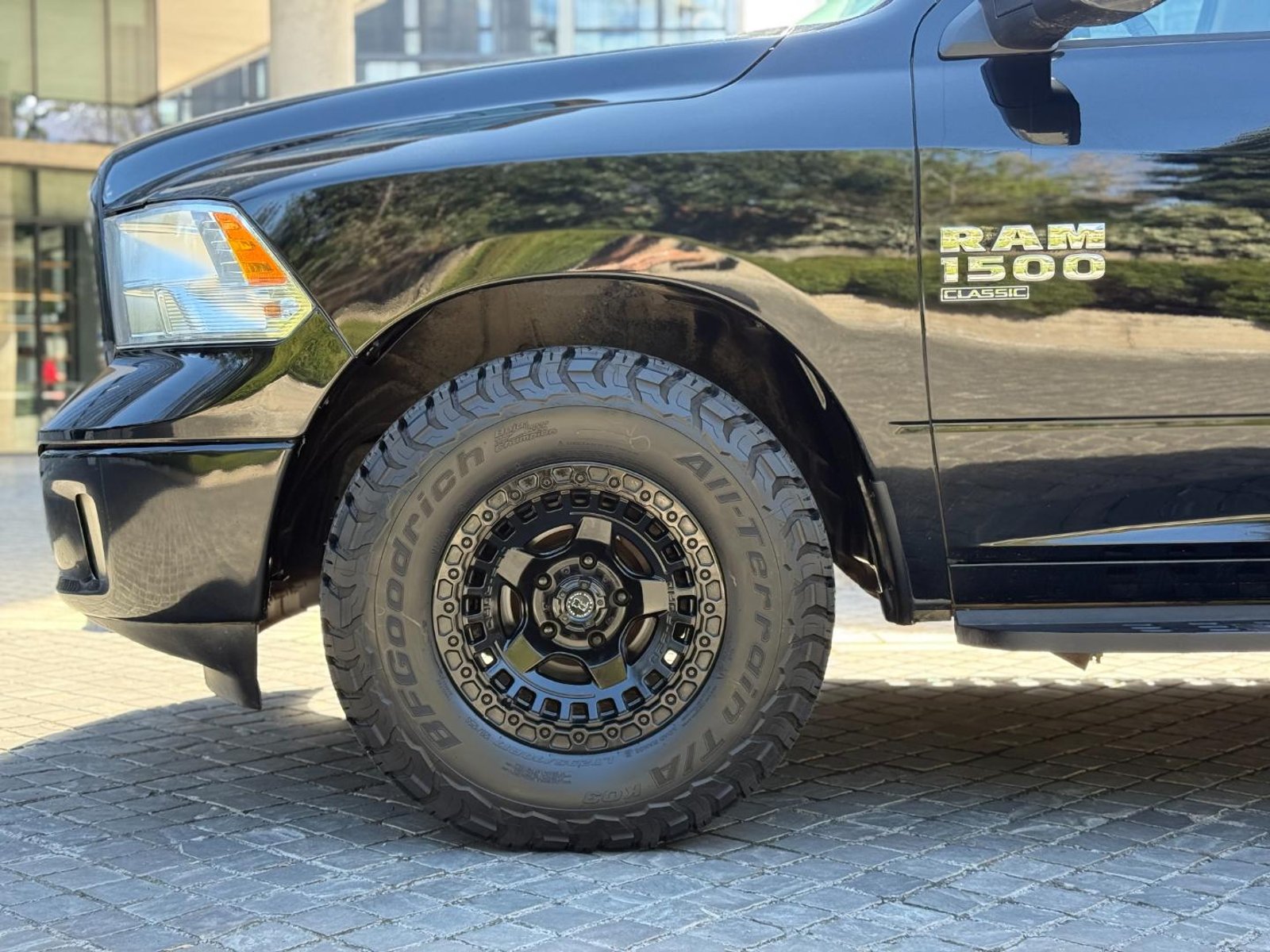 RAM 1500 2023 - Imagen 8 de 19