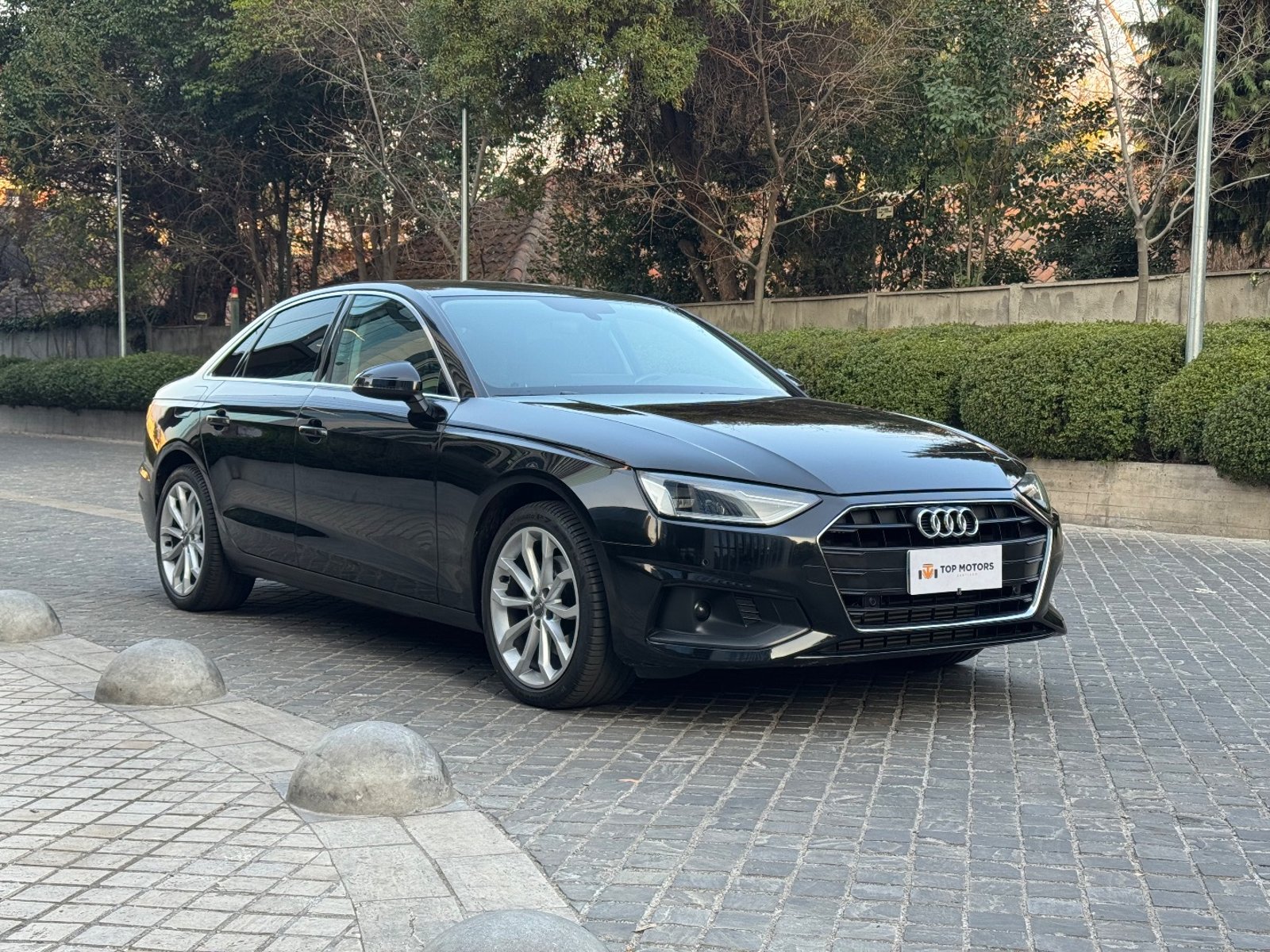 AUDI A4 2.0 TFSI 2021 - Foto 3 de 18