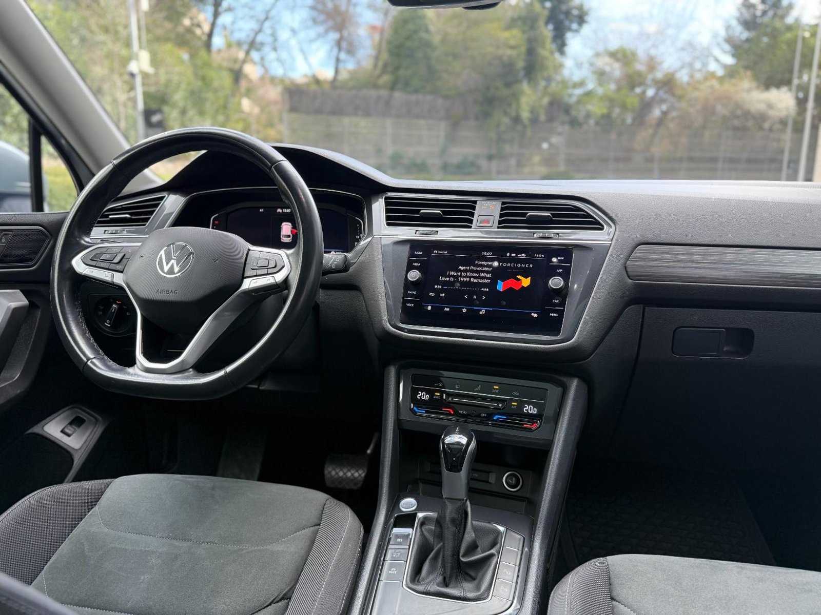 Volkswagen TIGUAN 2023 - Imagen 12 de 20