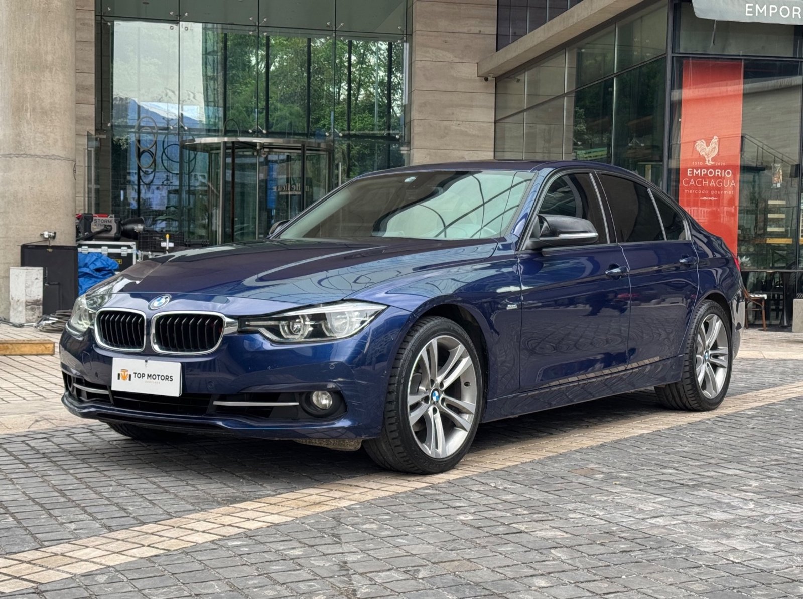 BMW 320i 2018