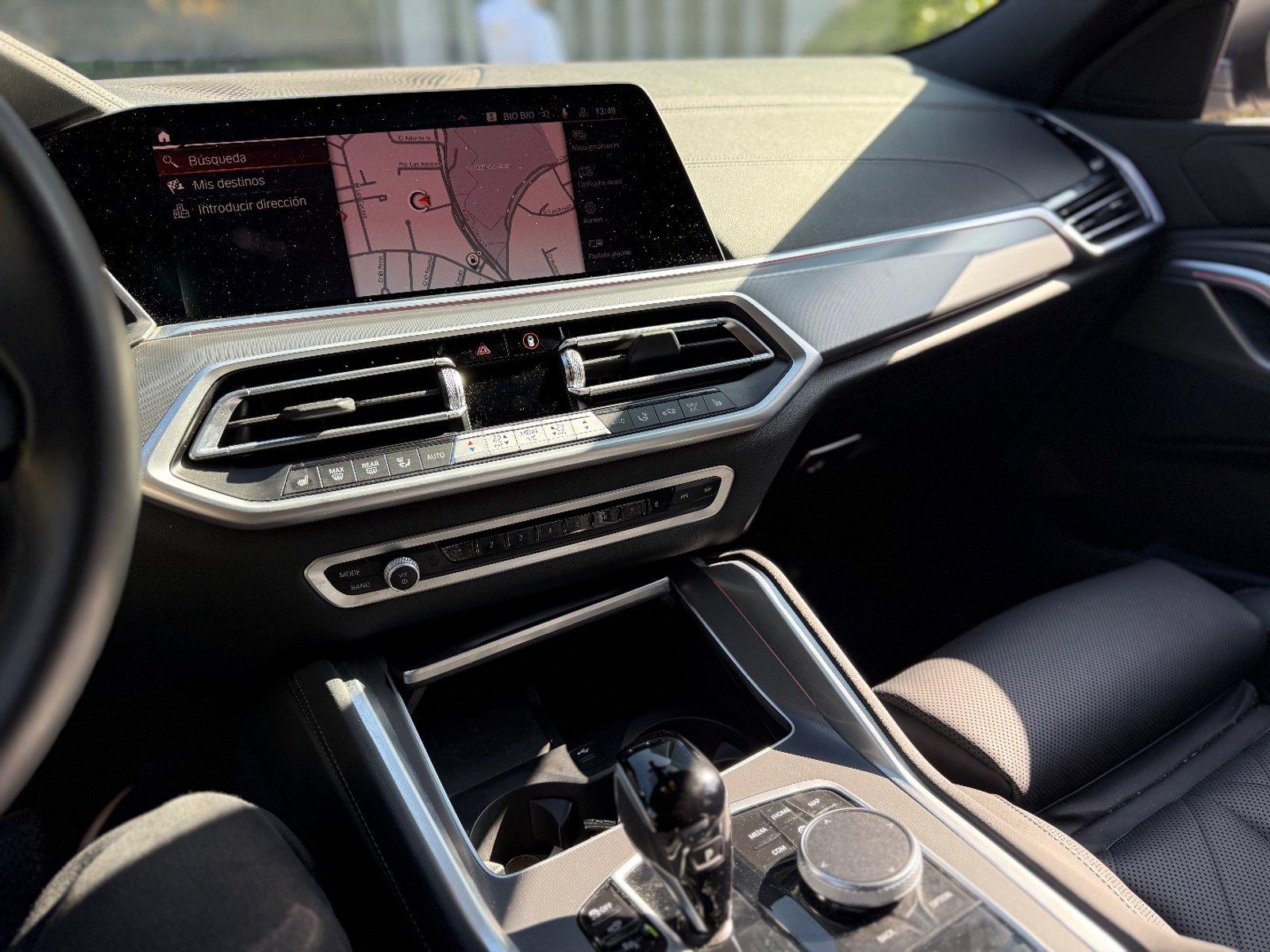 BMW X6 xDrive30d 2023 - Imagen 11 de 16