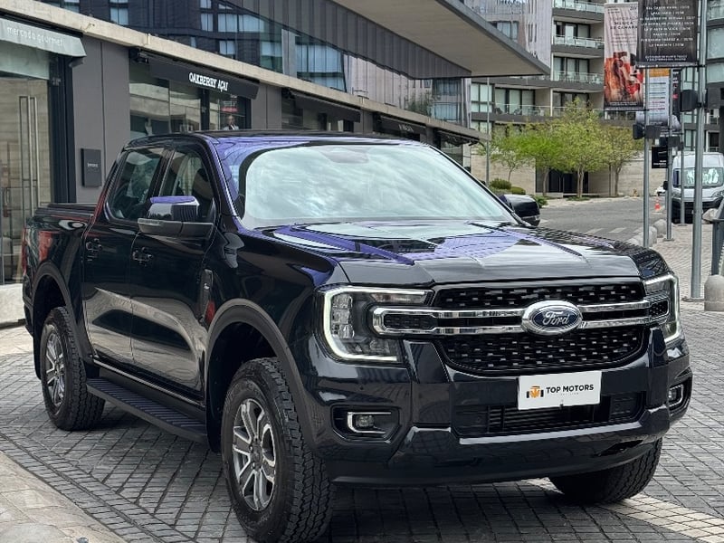 Ford RANGER XLT 2.0 4X4 2026 - Imagen 3 de 17