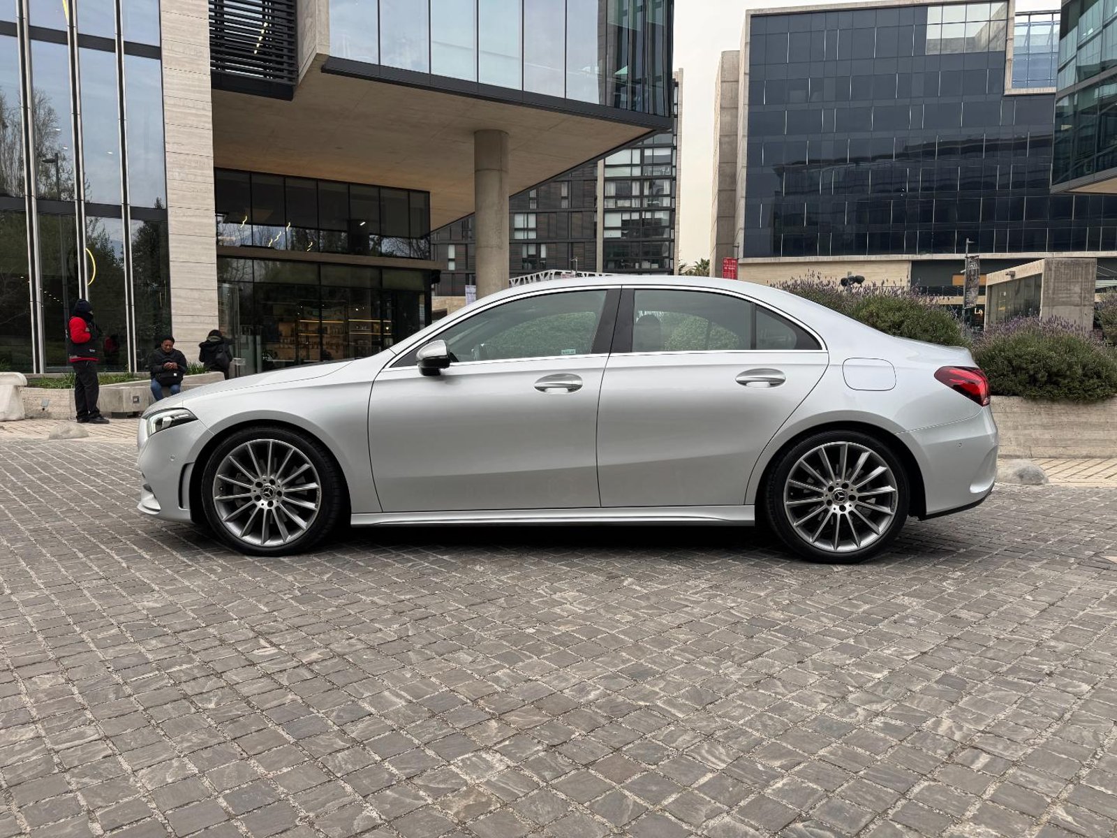 Mercedes-Benz A 250 2023 - Imagen 7 de 19