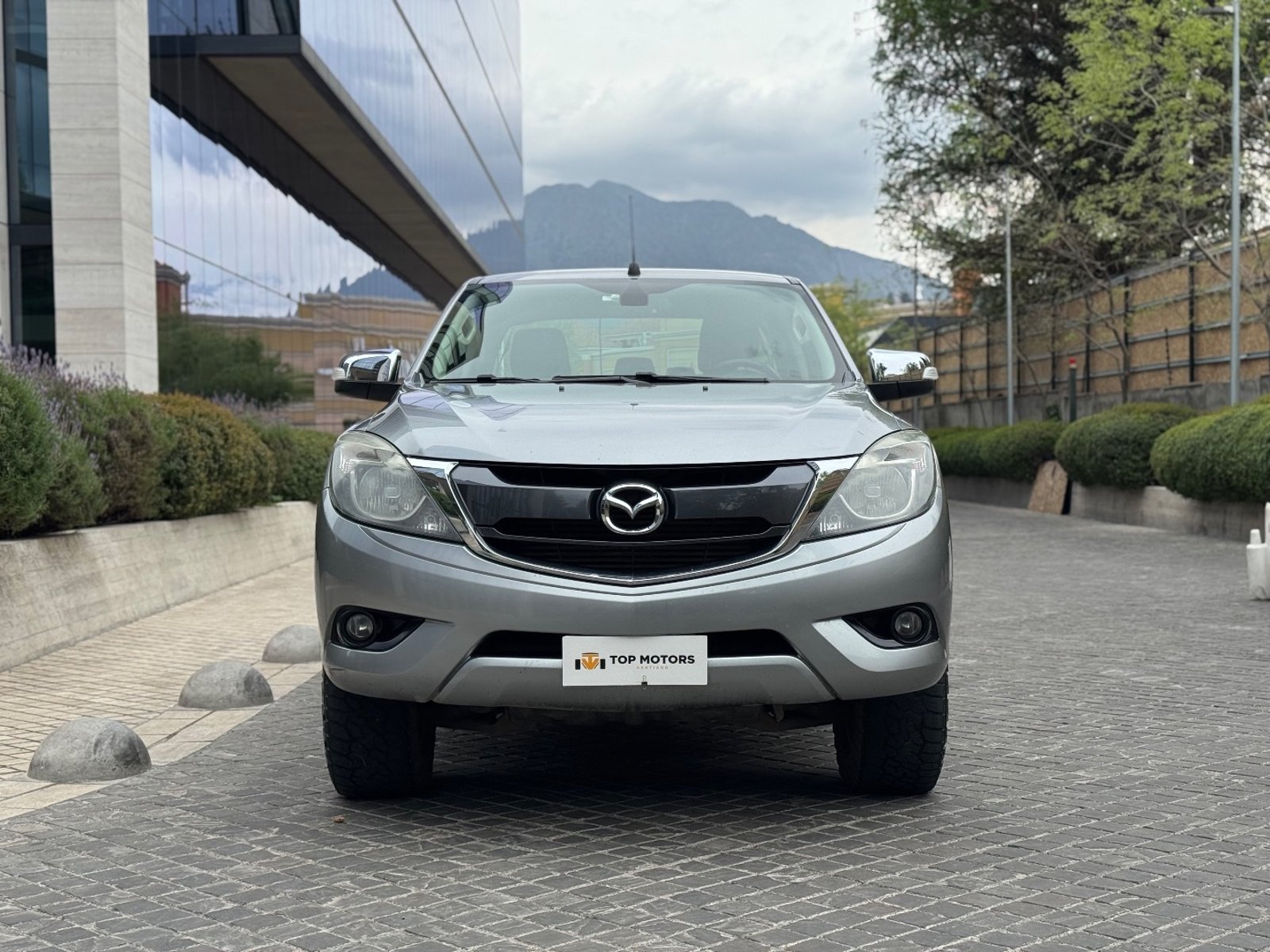 Mazda NEW BT 50 DCAB SDX 4X4 3.2 AUT 2018 - Foto 2 de 16