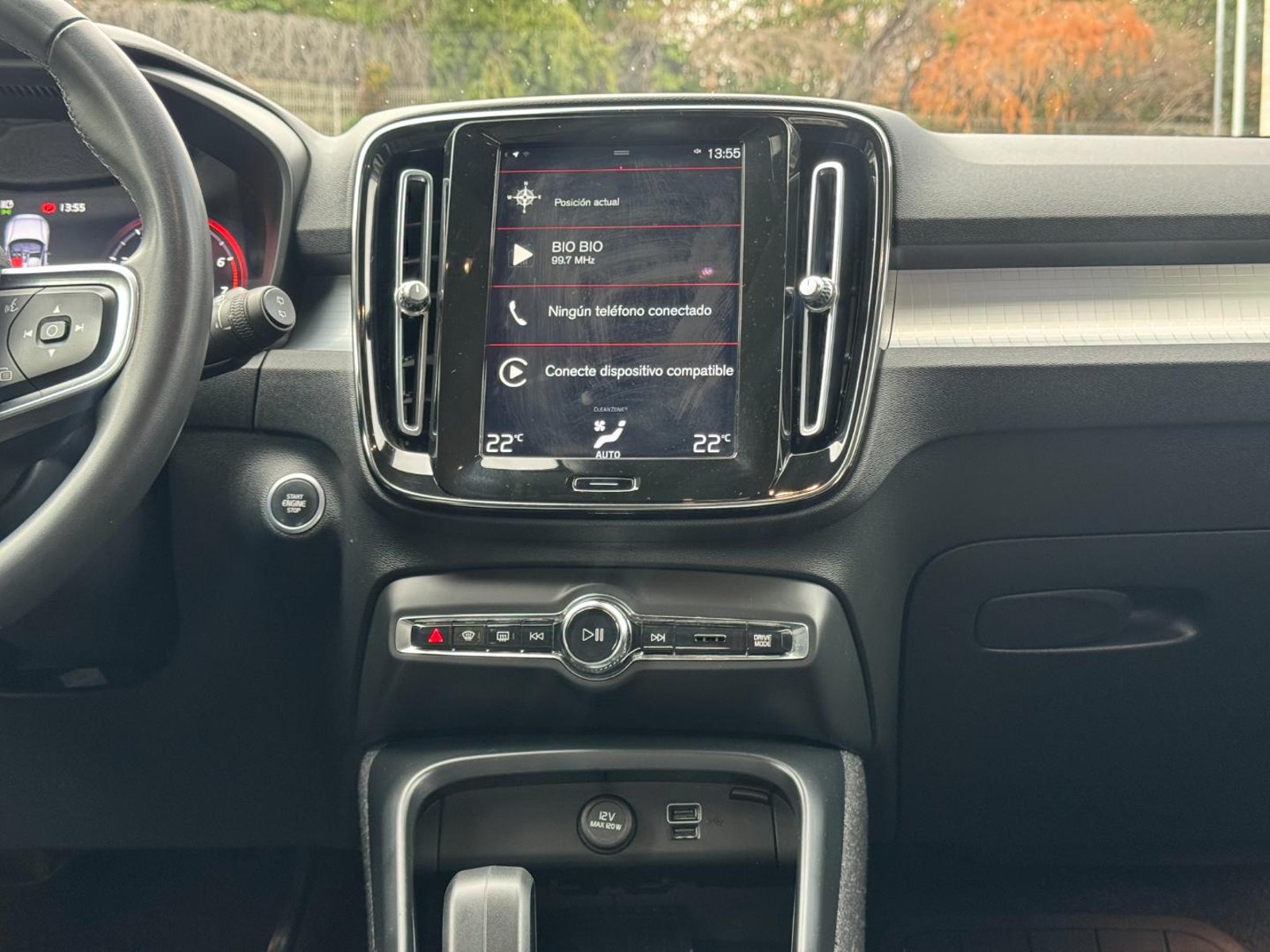 Volvo XC40 T4 Momentum 2021 - Imagen 10 de 19