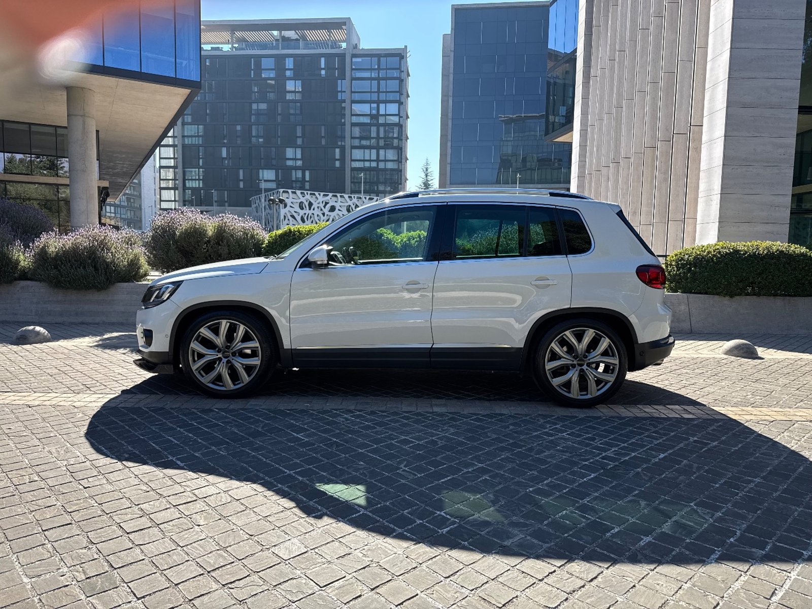 VOLKSWAGEN TIGUAN 2017 - Imagen 7 de 20