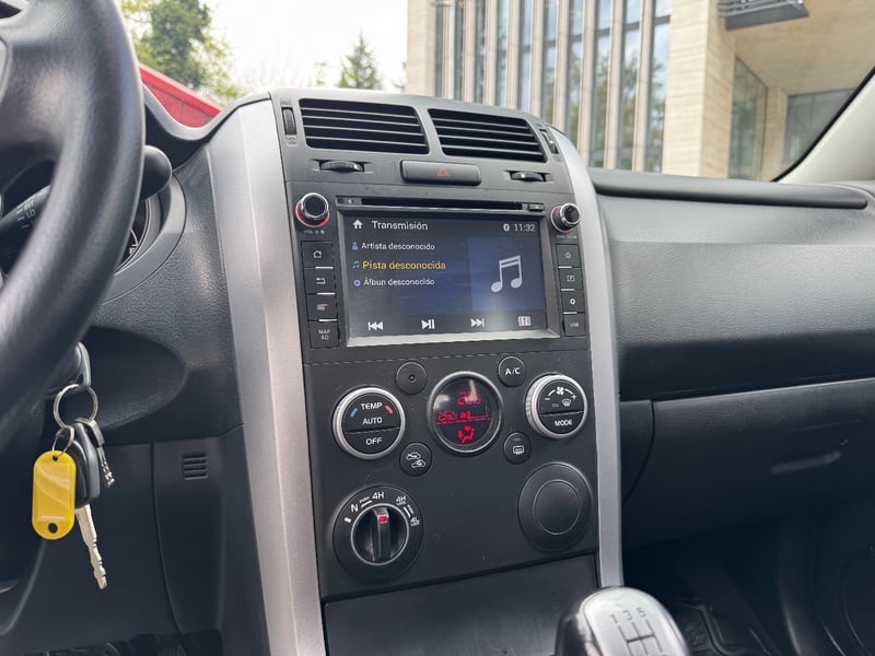 Suzuki GRAND VITARA GLX2.4 AUTOMATICA 2019 - Imagen 10 de 19