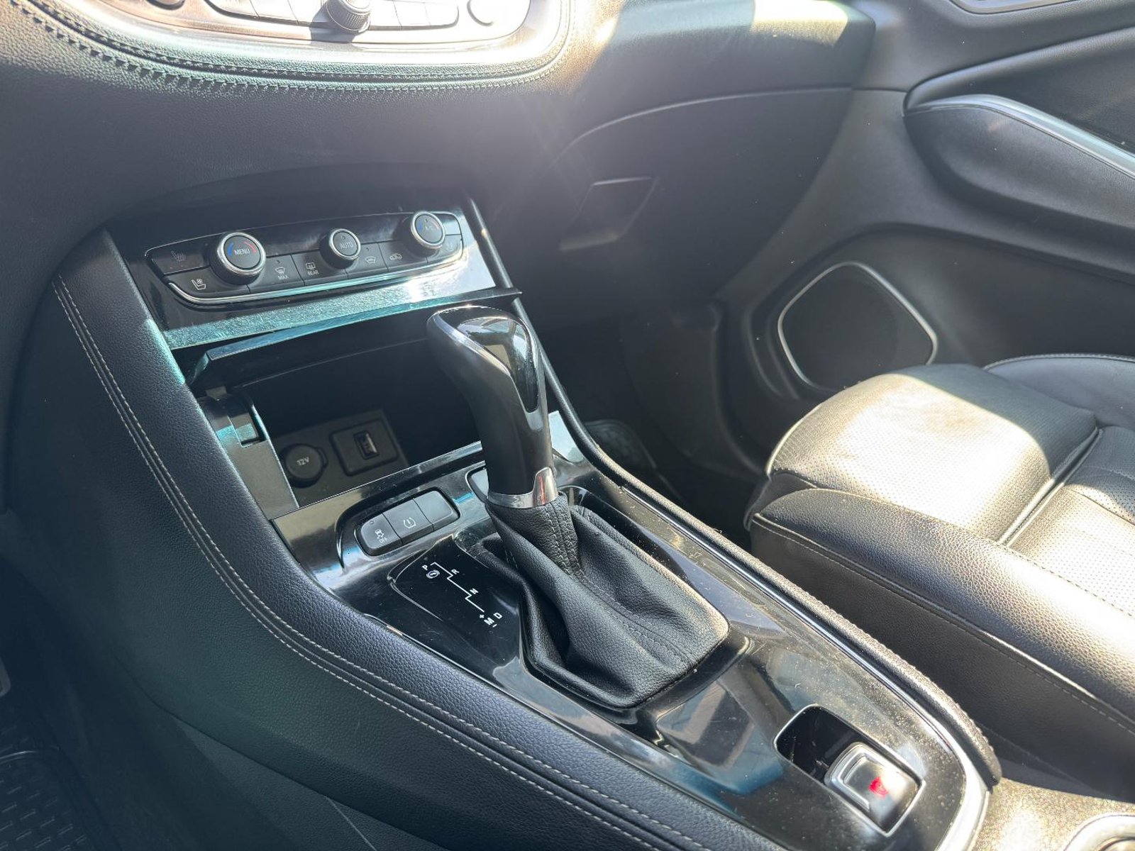 Opel CROSSLAND X 2019 - Imagen 10 de 20