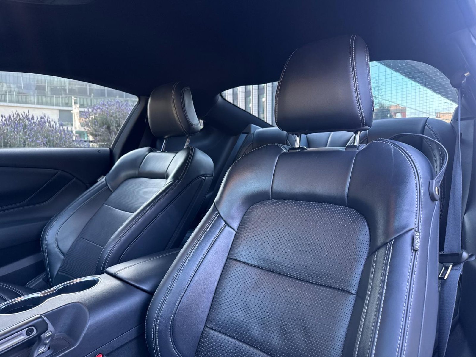 FORD MUSTANG 5.0 GT PREMIUM 4X2 COUPE AT 2P 2025 - Imagen 15 de 18