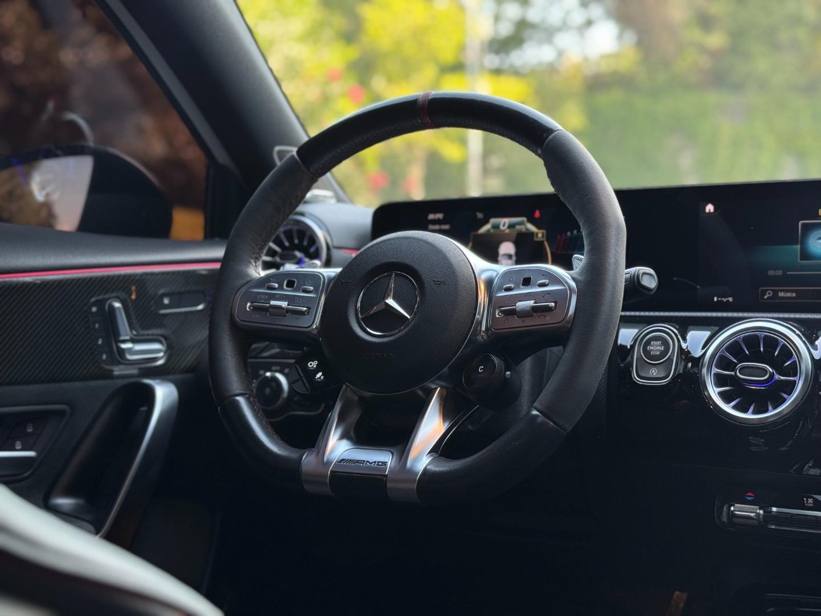 Mercedes-Benz A45S AMG 2023 - Imagen 14 de 18
