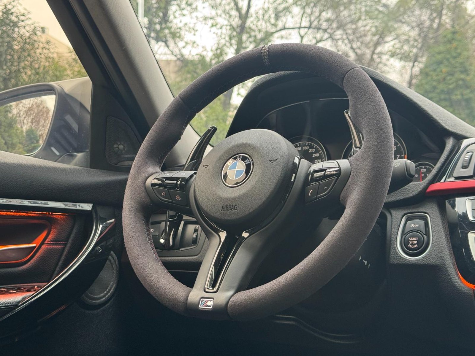 BMW 335I SEDÁN M SPORT 🇩🇪 2016 - Imagen 9 de 19