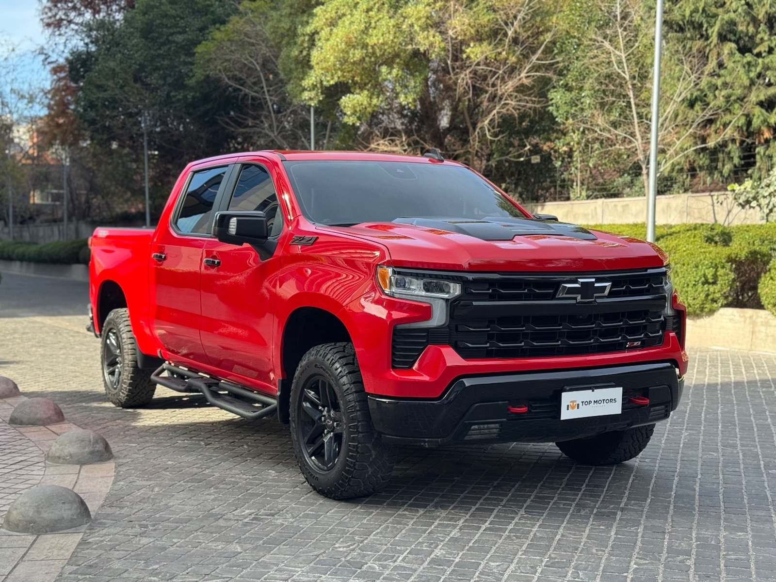 Chevrolet SILVERADO 1500 LTZ Z71 5.3 V8 4x4 2023 - Foto 3 de 18