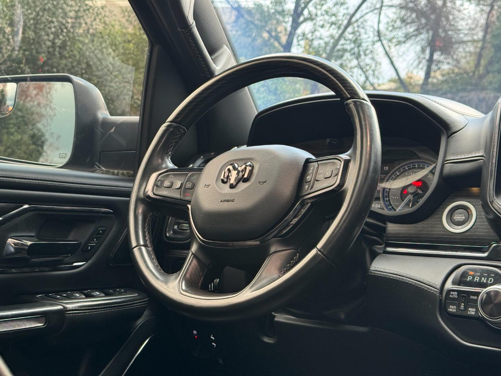 RAM Ram 1500 LIMITED 5.7 2022 - Imagen 9 de 19