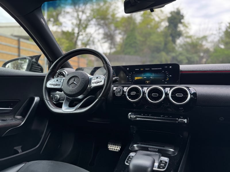 Mercedes-Benz A200 D amg 2020 - Imagen 14 de 19