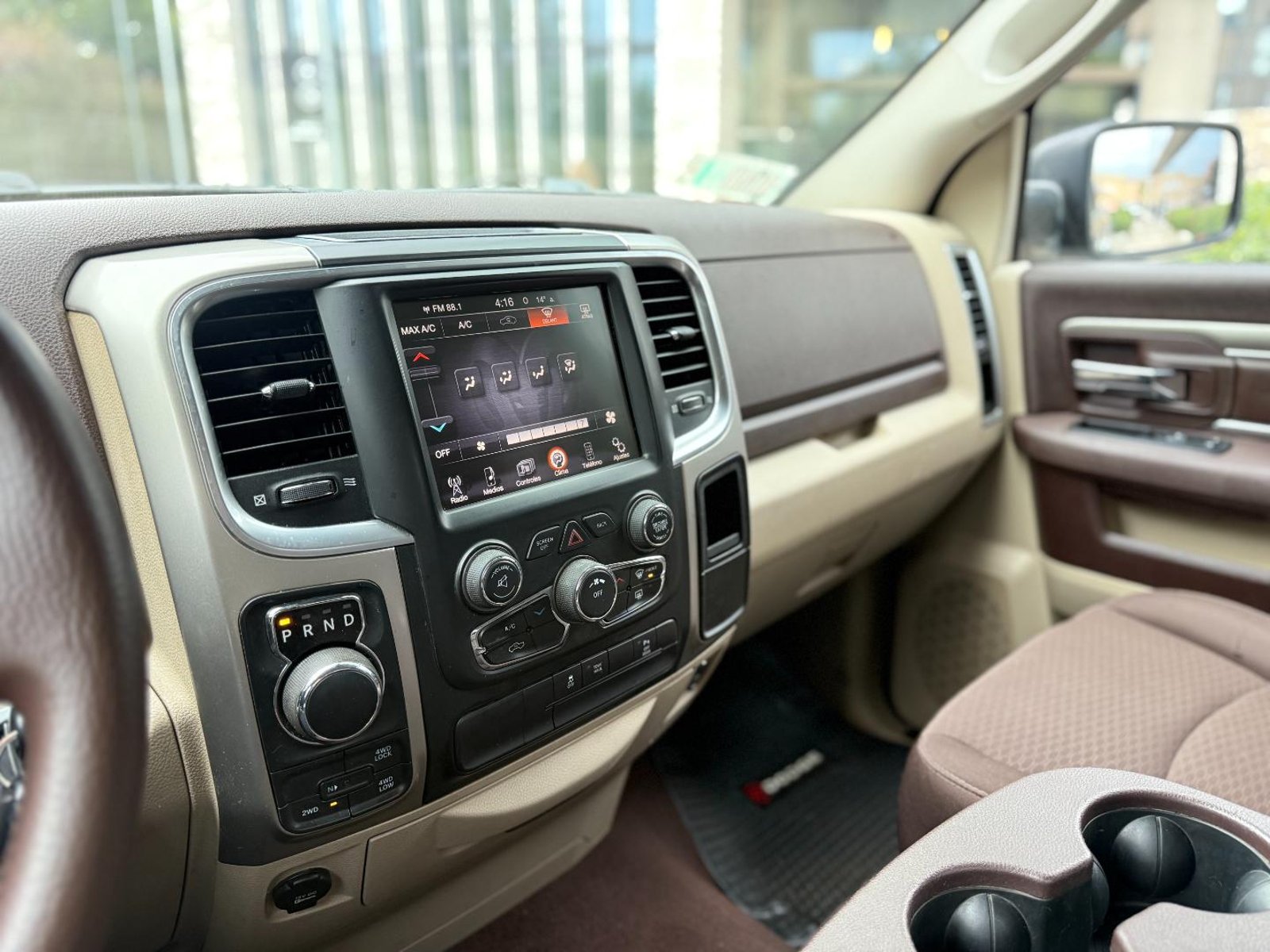 RAM Ram 1500 2015 - Imagen 13 de 20