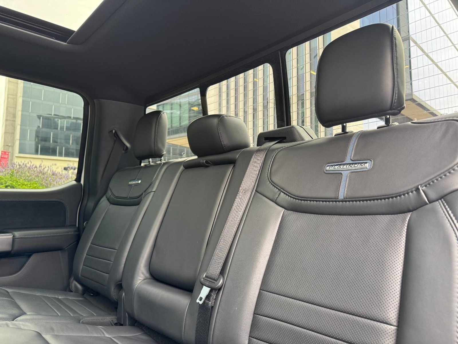 Ford F150 PLATINUM 4X4 3.5 AUT 2025 - Imagen 19 de 20