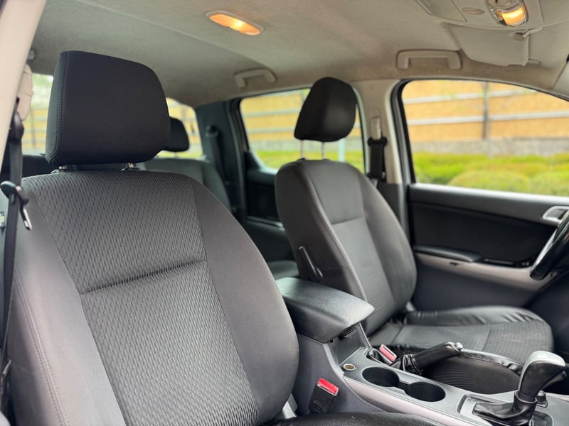 Mazda NEW BT 50 DCAB SDX 4X4 3.2 AUT 2018 - Imagen 14 de 16