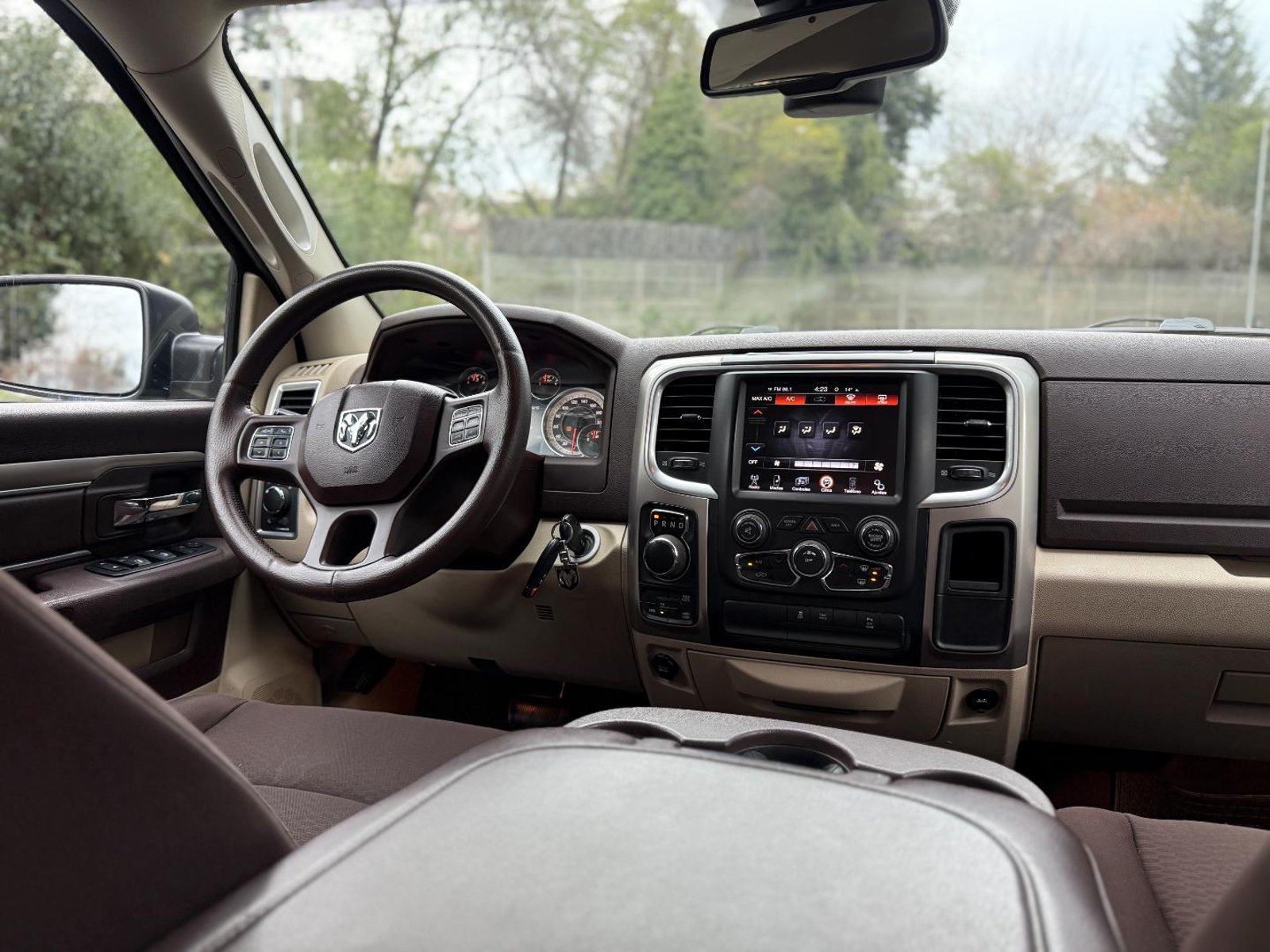 RAM Ram 1500 2015 - Imagen 9 de 20