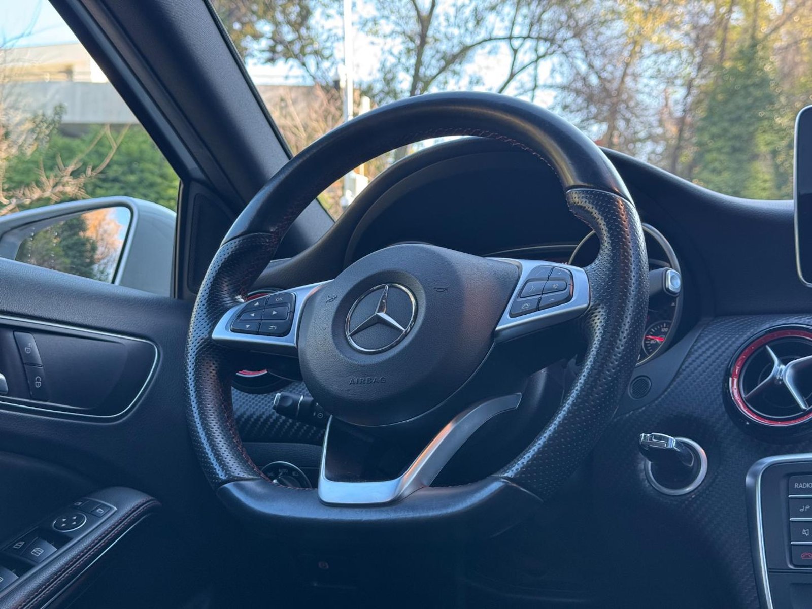 Mercedes-Benz A250 2017 - Imagen 13 de 19
