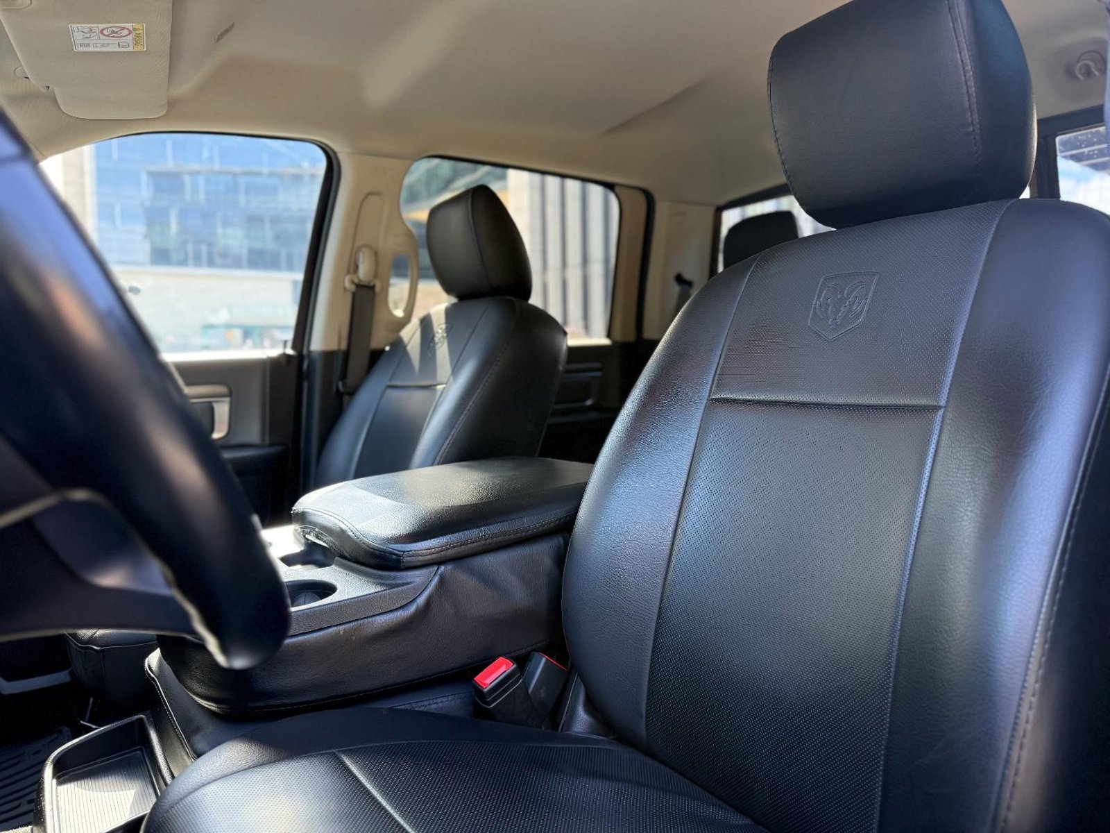 RAM 1500 2023 - Imagen 16 de 19