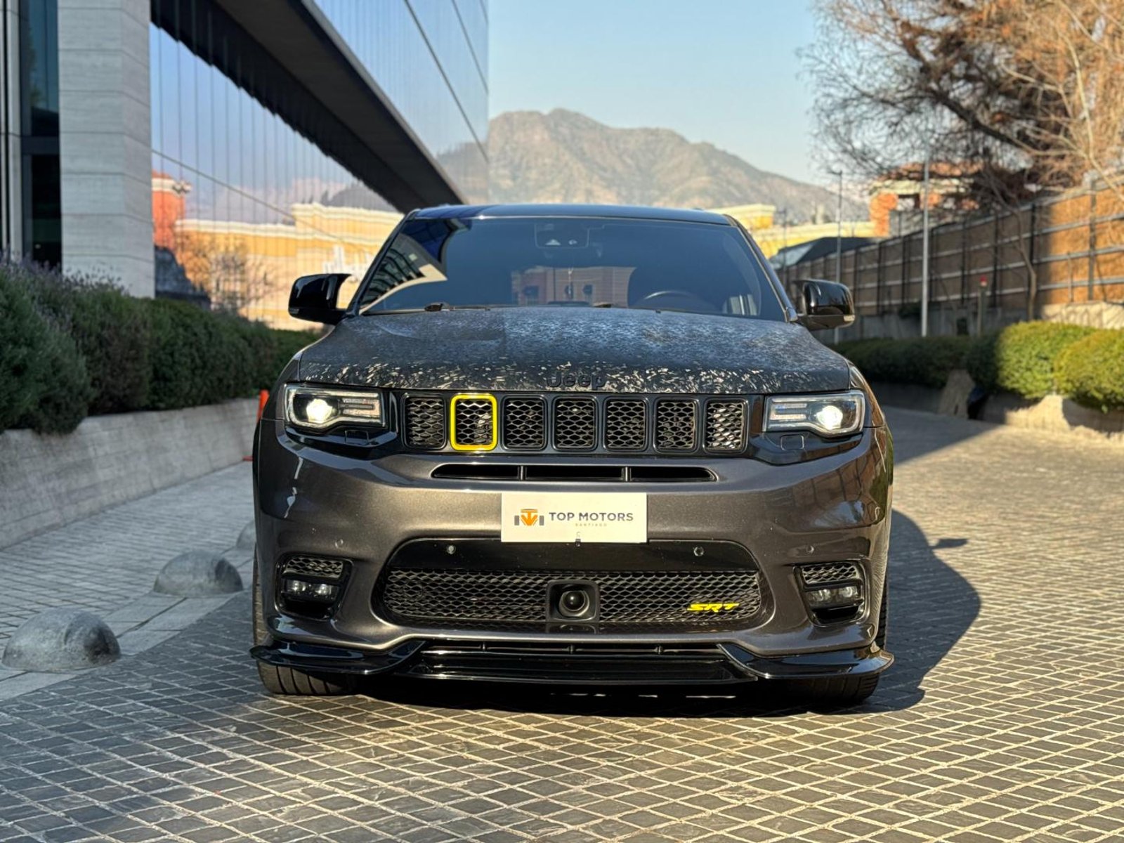 Jeep GRAND CHEROKEE SRT🇺🇸 SRT 2019 - Foto 2 de 17