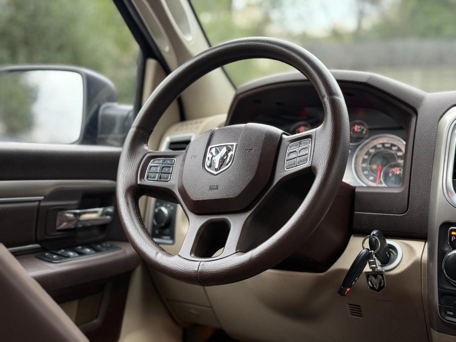 RAM Ram 1500 2015 - Imagen 10 de 20