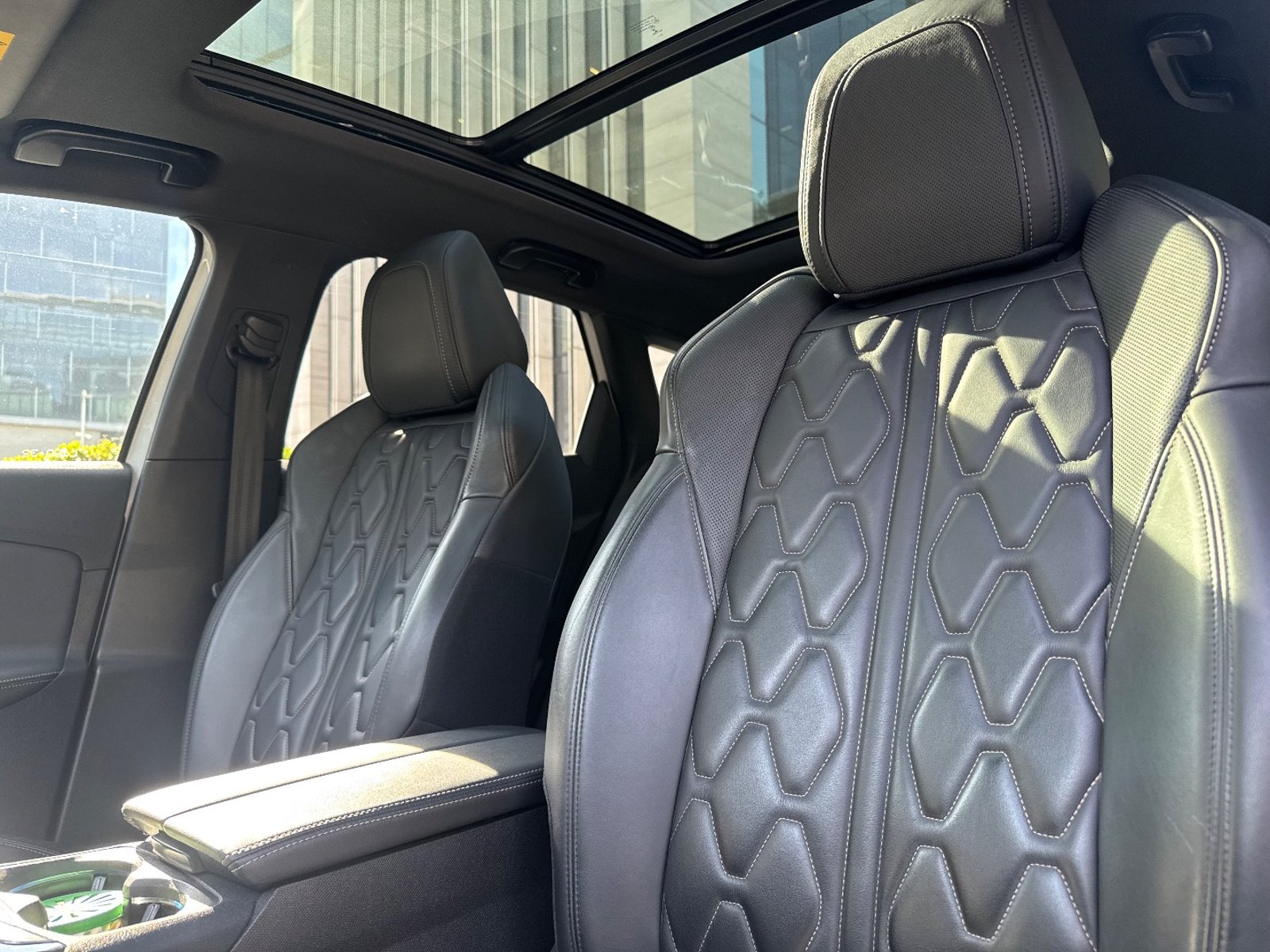 PEUGEOT 3008 GT-Line 2.0 BlueHDi 2019 - Imagen 16 de 19
