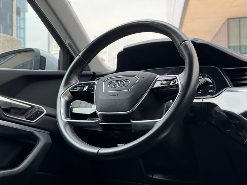 Audi E TRON 2023 - Imagen 10 de 19