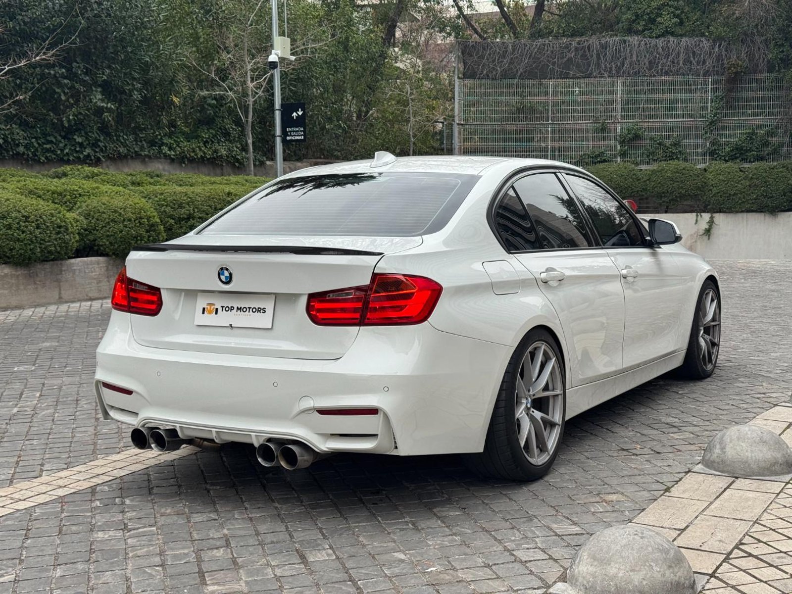 BMW 335I SEDÁN M SPORT 🇩🇪 2016 - Foto 4 de 19